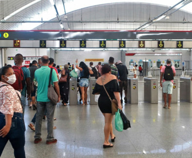 Câmeras monitoram temperatura de passageiros no Metrô de Salvador