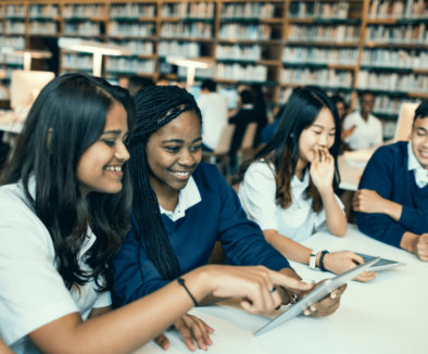 Segurança Eletrônica em instituições de ensino: sim, é possível monitorar de perto ambientes com alto fluxo de pessoas.